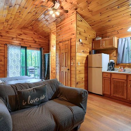 Blue Rose Cabins - Wildwoods Cabin Logan Esterno foto