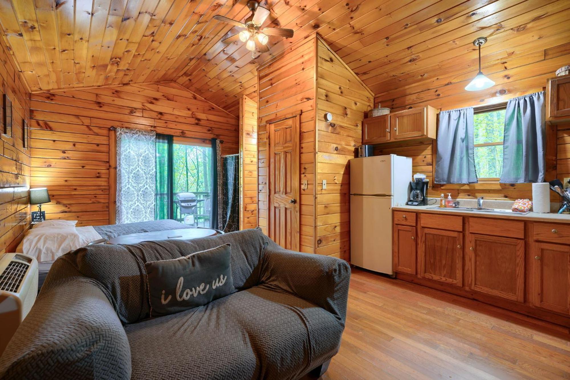 Blue Rose Cabins - Wildwoods Cabin Logan Esterno foto